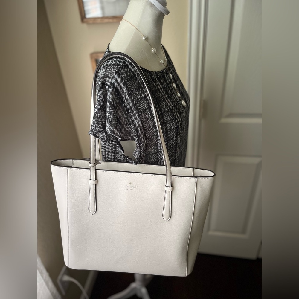 Kate Spade Schuyler Tote Shoulder Bag in Off White NWT